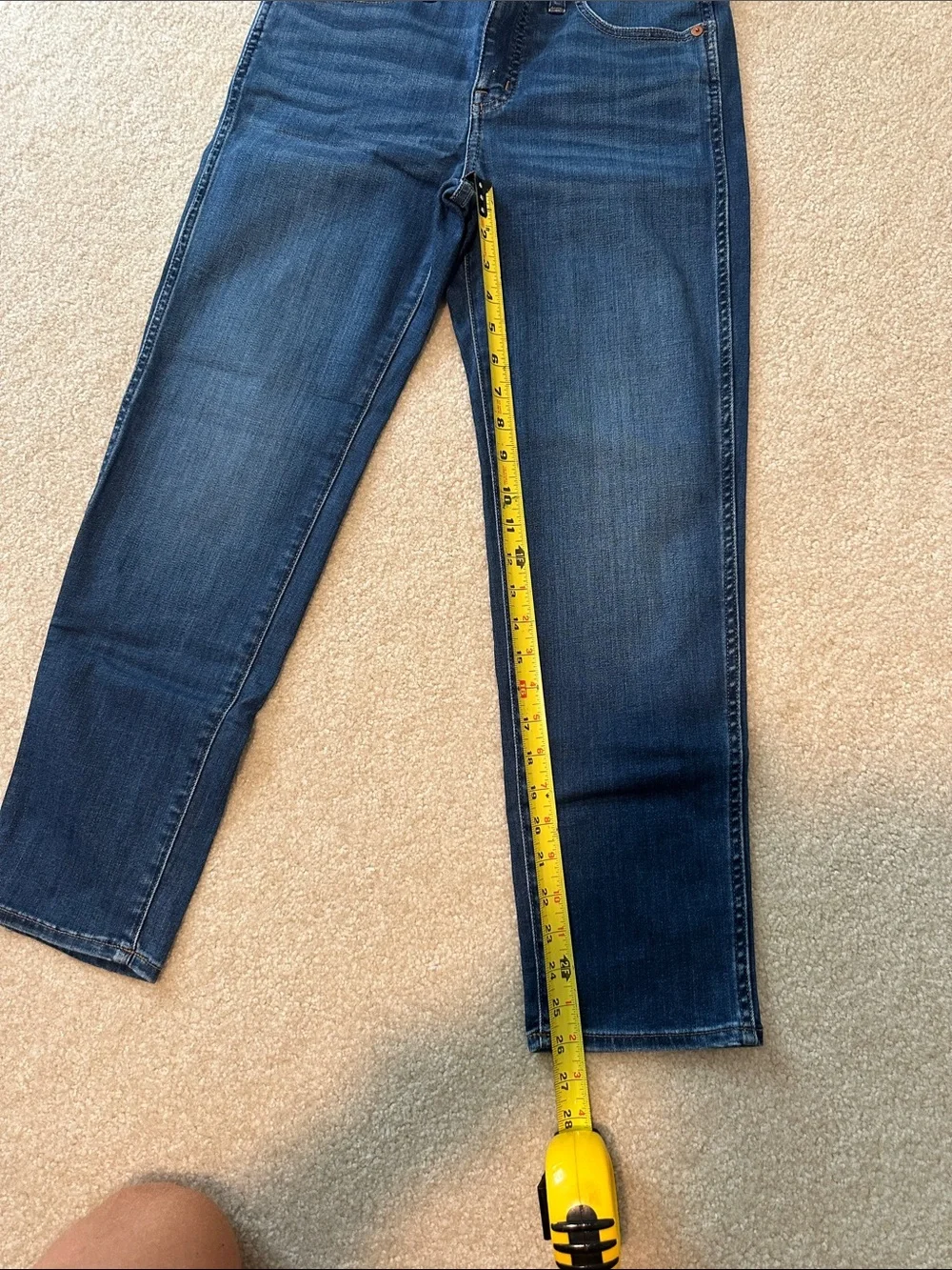Madewell Women's Straight Leg Jeans in Dark Blue Wash